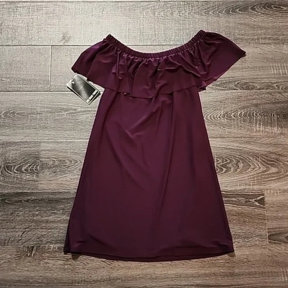 ⛅️ Un Deux Trois off the shoulder Mini Dress ⛅️ - Picture 3 of 3